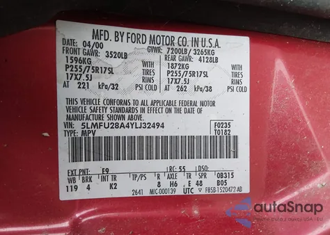 2000 Lincoln Navigator из США, поврежденный, VIN 5LMFU28A4YLJ32494